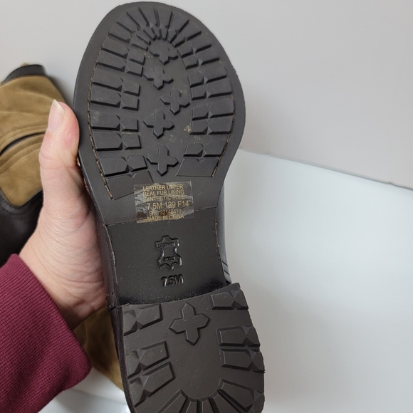 Tory Burch Brown and Tan Heeled Boots - Picture 5 of 5